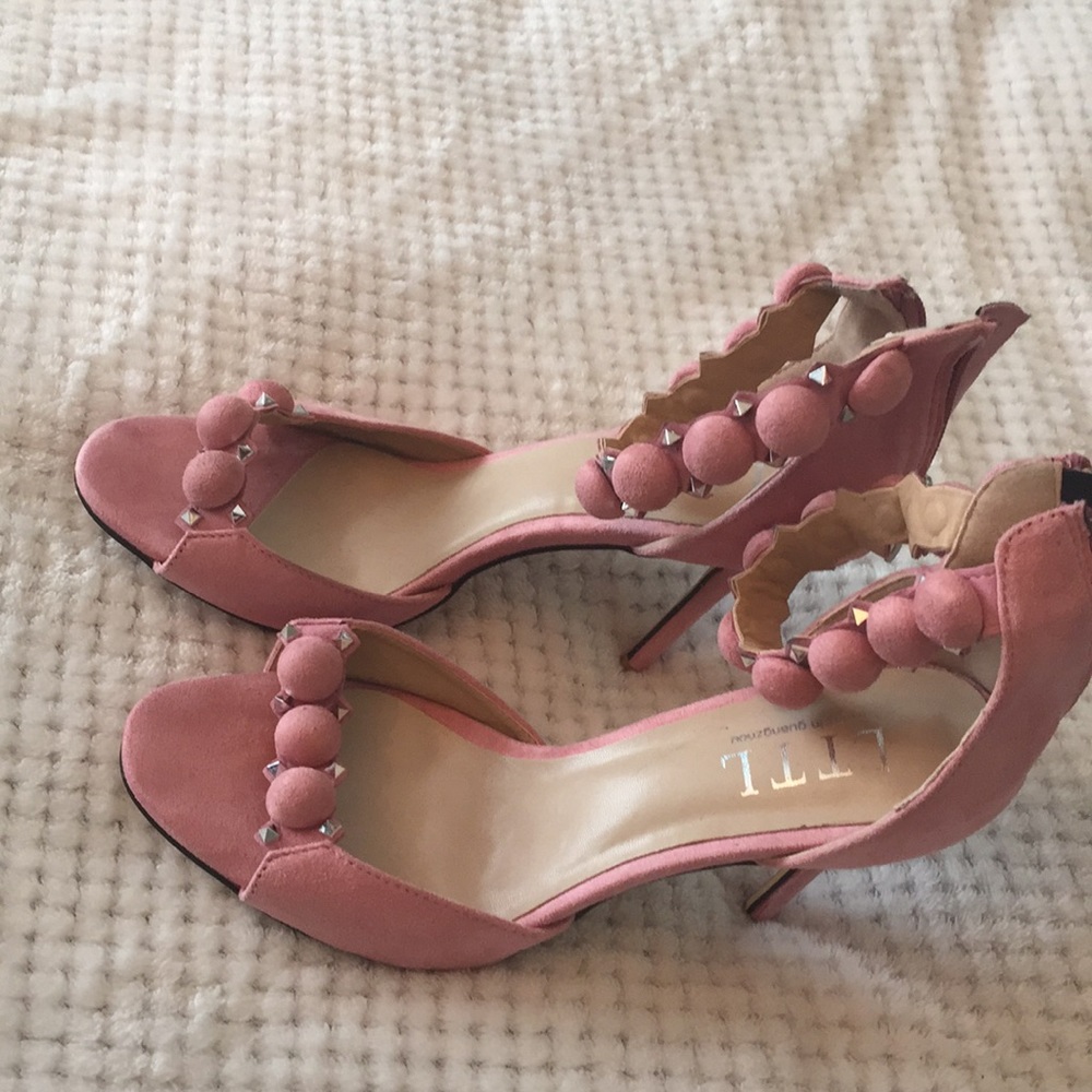 Pink heels